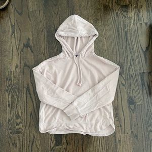 Pink Universal Thread sweatshirt